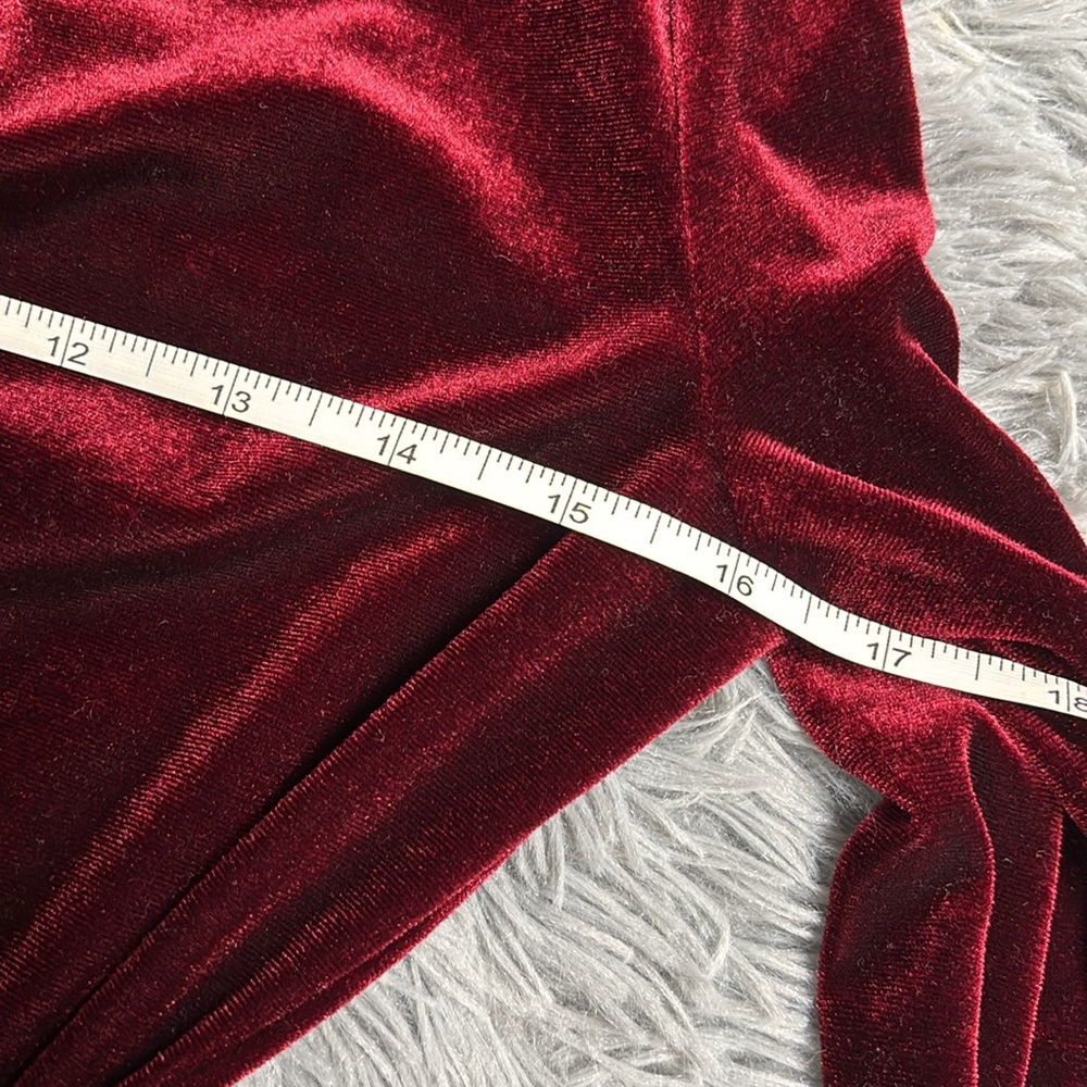SHEIN Burgundy Velvet Long Sleeve Dress - Picture 14 of 16